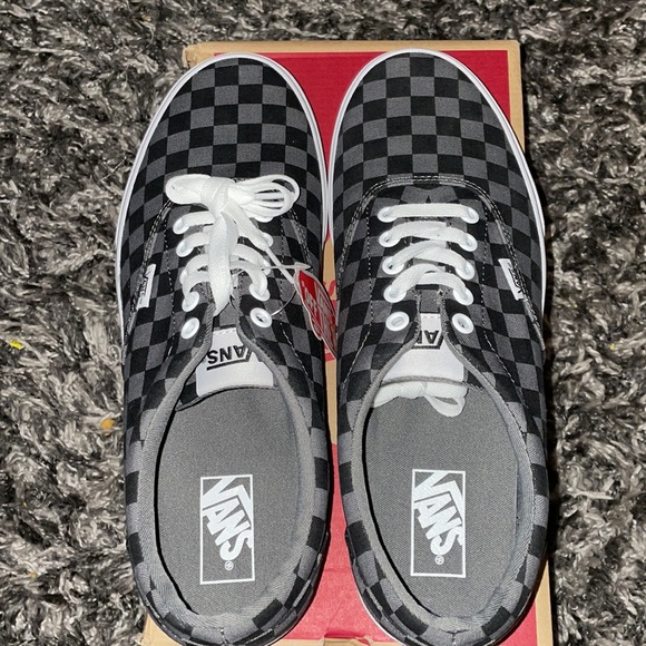 Vans Sneakers - Picture 3 of 6